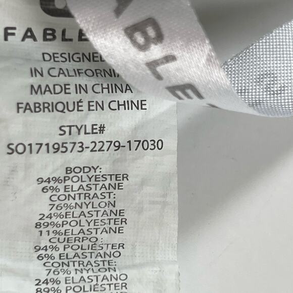 Fabletics women’s athletic multicolored shorts - Picture 6 of 6